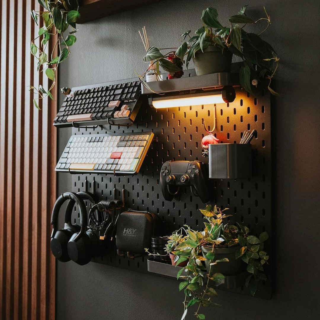 Mojo's Clean Pegboard Organizer